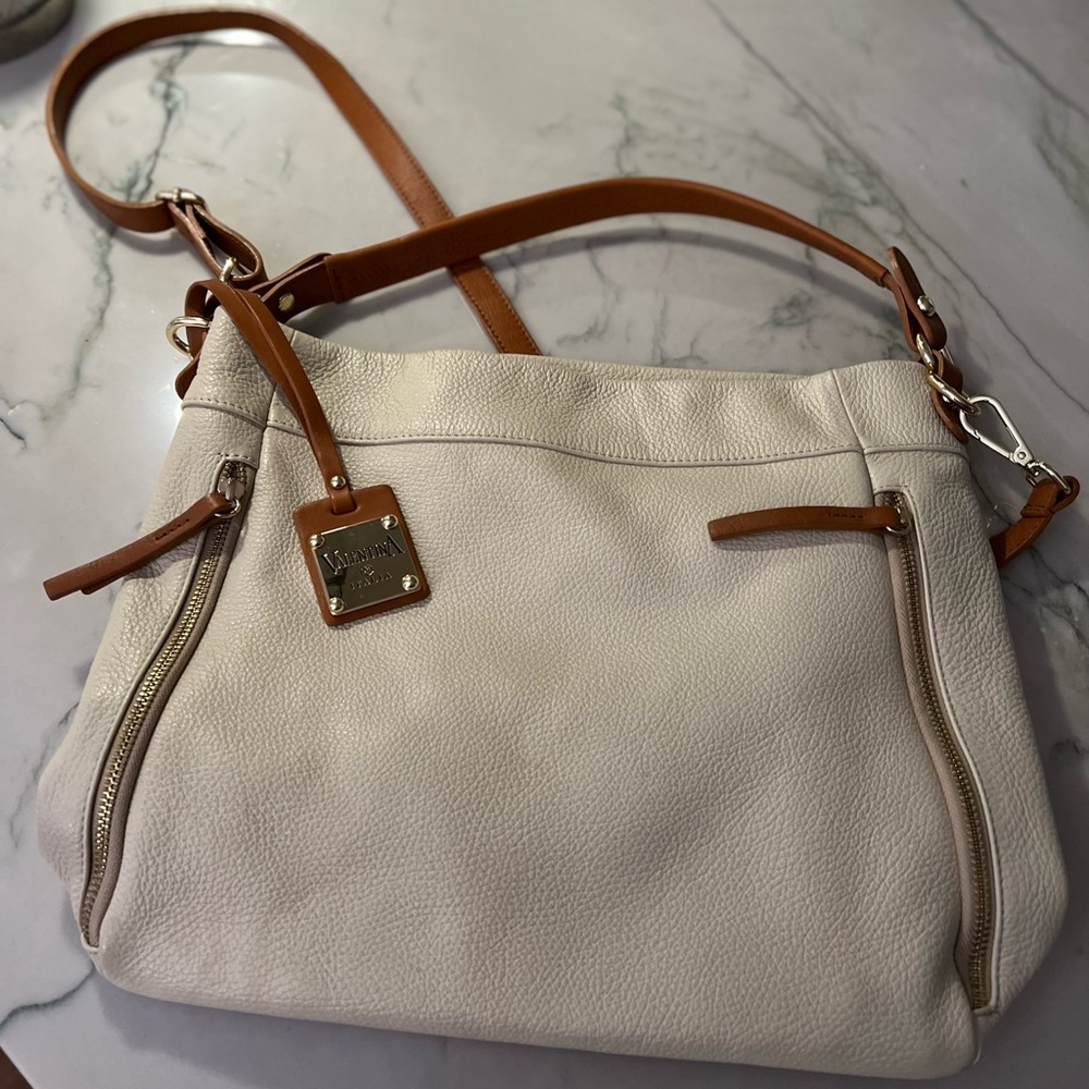 Valentina leather satchel/purse color cream and tan straps . Handles - Picture 12 of 15